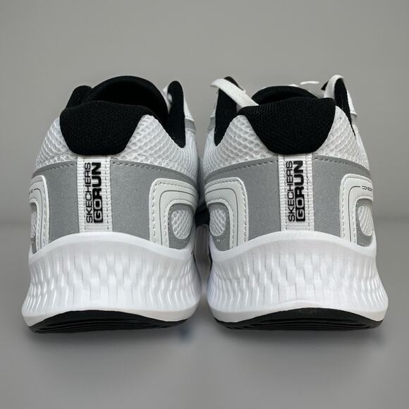 Skechers Go Run Men Size 11 Consistent 2.0 Silver White Wolf Running Shoes New - Picture 6 of 8